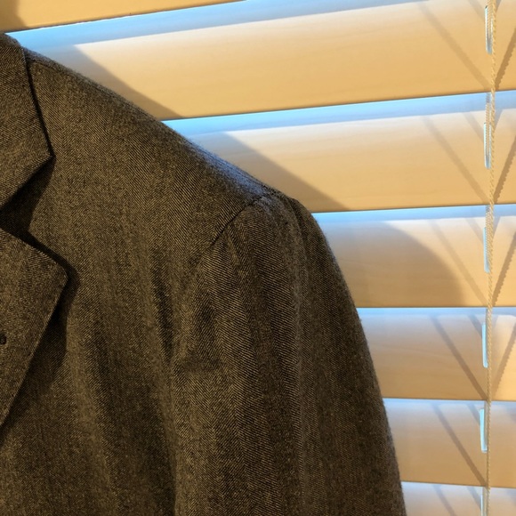 EUC SuitSupply La Spalla Gray Herringbone Suit 40R - Picture 3 of 7